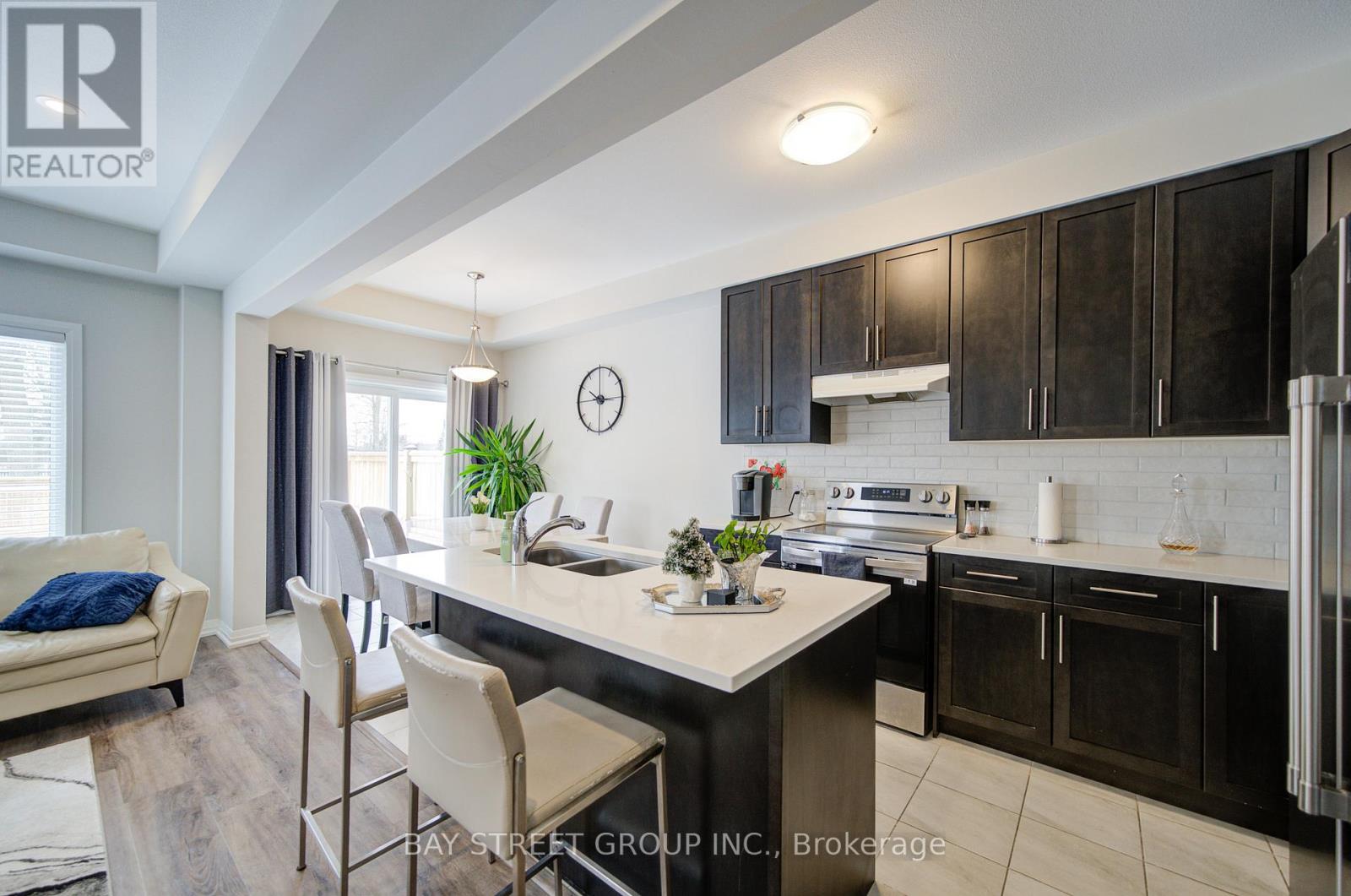 9348 White Oak Avenue, Niagara Falls (Lyons Creek), Ontario  L2G 3P6 - Photo 20 - X12773686