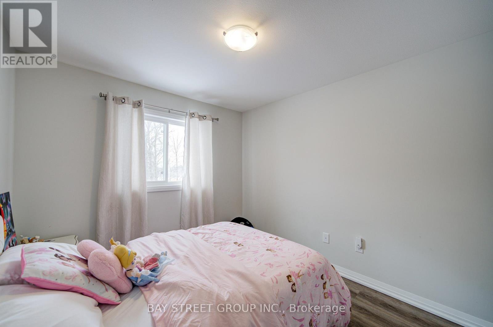 9348 White Oak Avenue, Niagara Falls (Lyons Creek), Ontario  L2G 3P6 - Photo 38 - X12773686