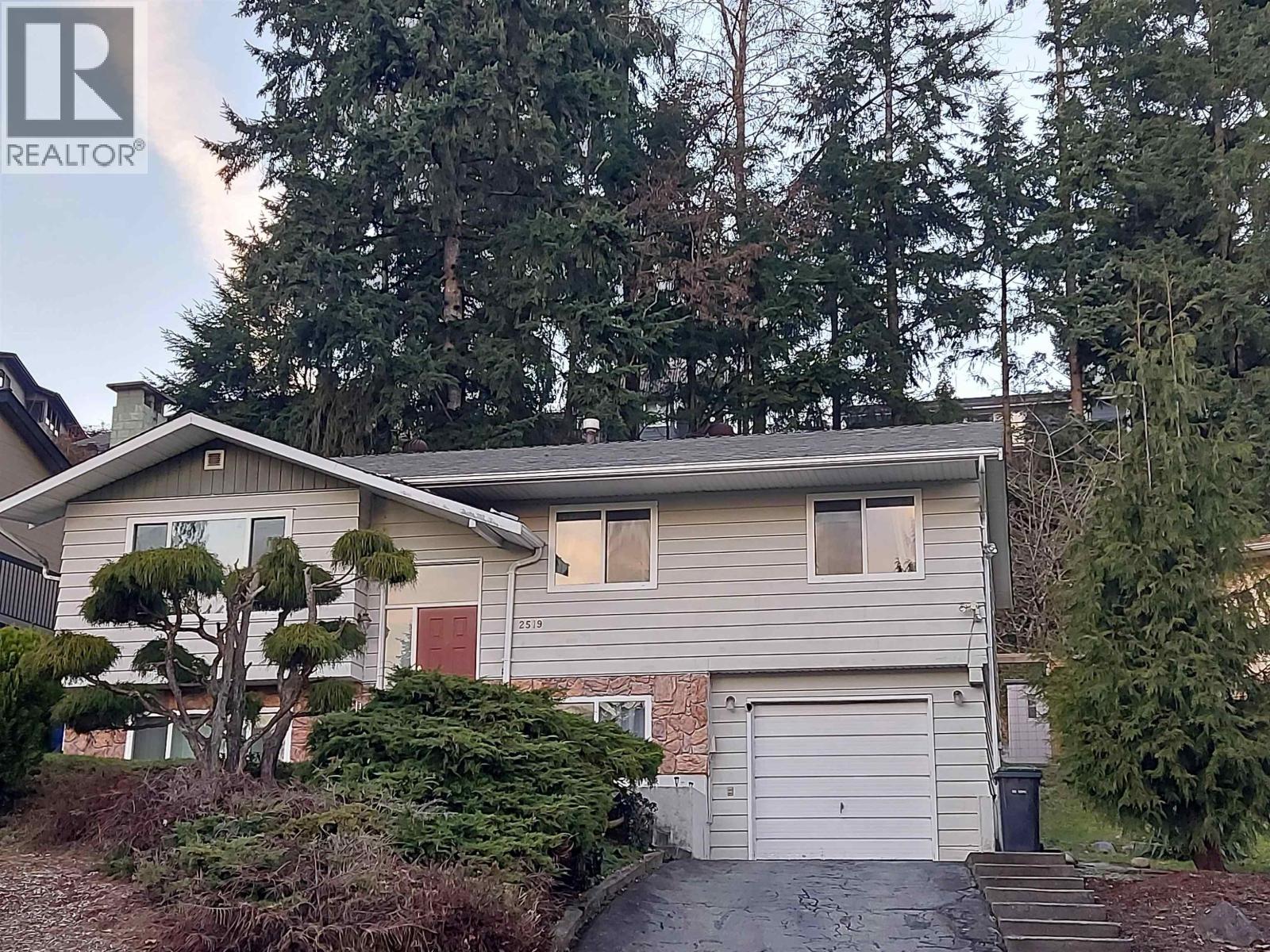 2519 PENSHURST COURT, Coquitlam, British Columbia