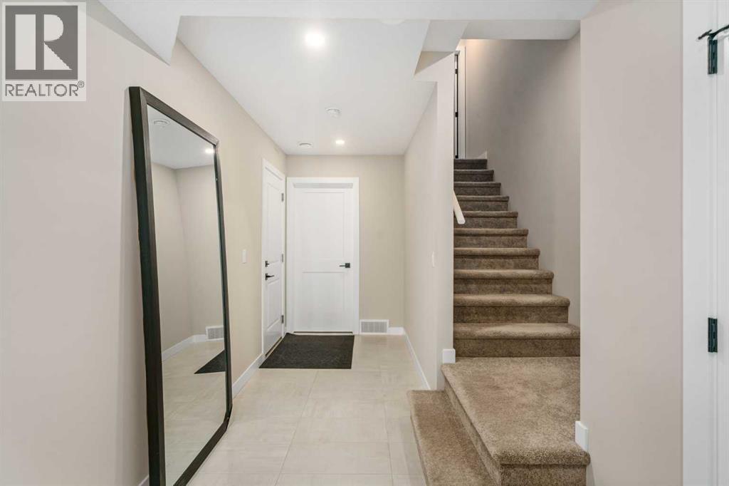 915 Crestridge Common Sw, Calgary, Alberta  T3B 6L6 - Photo 28 - A2284146