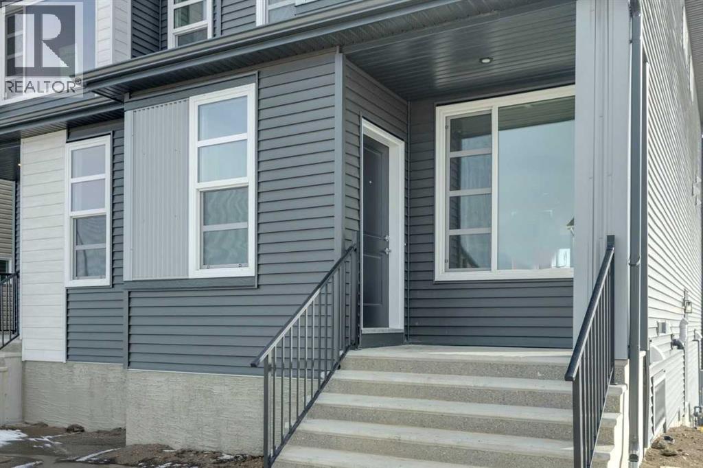 268 Annette Villas Nw, Calgary, Alberta  T3R 2K5 - Photo 4 - A2285184