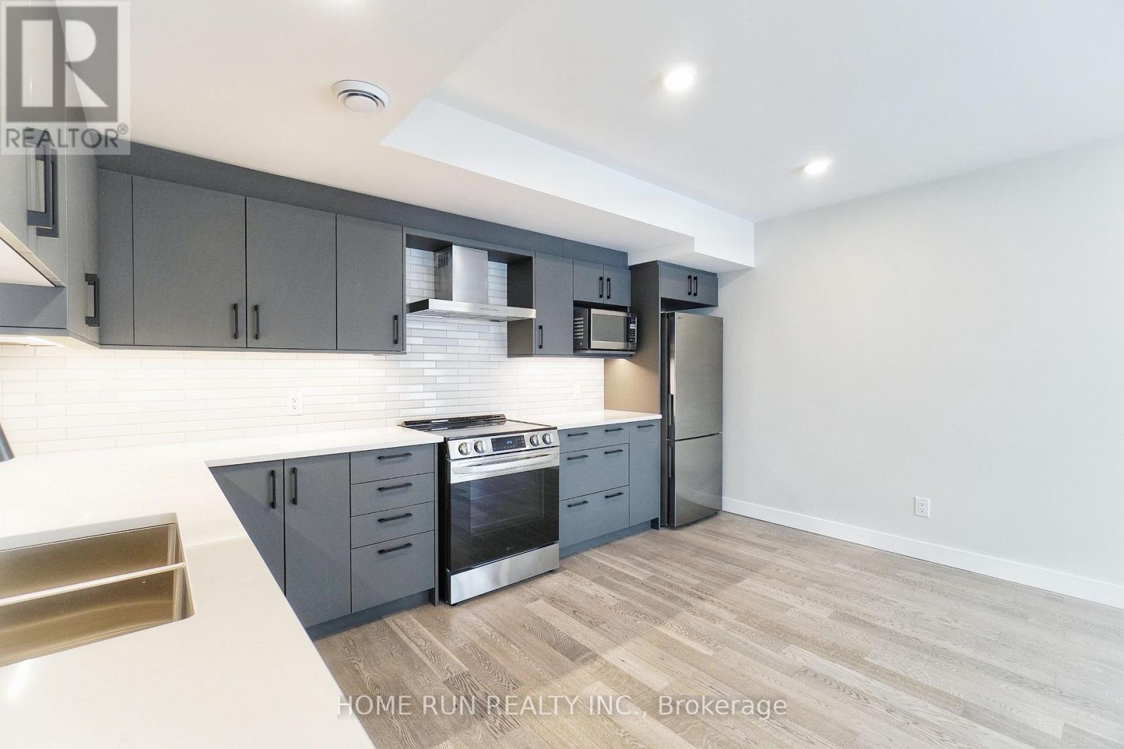 Lower Unit - 146 Orr Farm Way, Ottawa, Ontario  K2K 0R1 - Photo 10 - X12697336