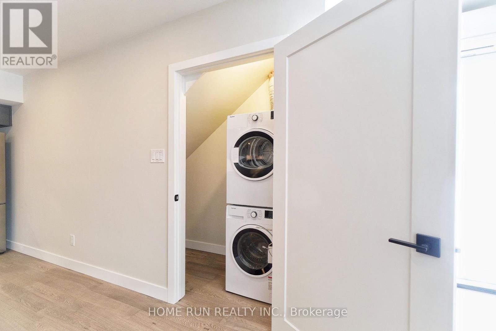 Lower Unit - 146 Orr Farm Way, Ottawa, Ontario  K2K 0R1 - Photo 22 - X12697336