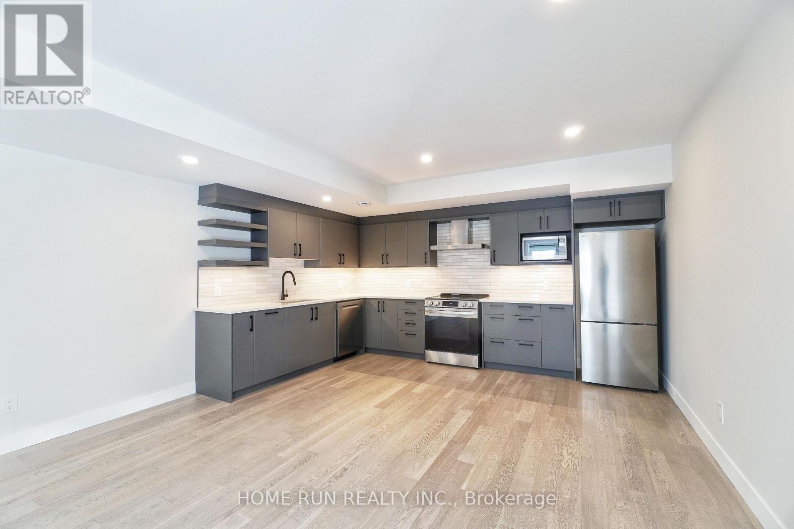 Lower Unit - 146 Orr Farm Way, Ottawa, Ontario  K2K 0R1 - Photo 7 - X12697336