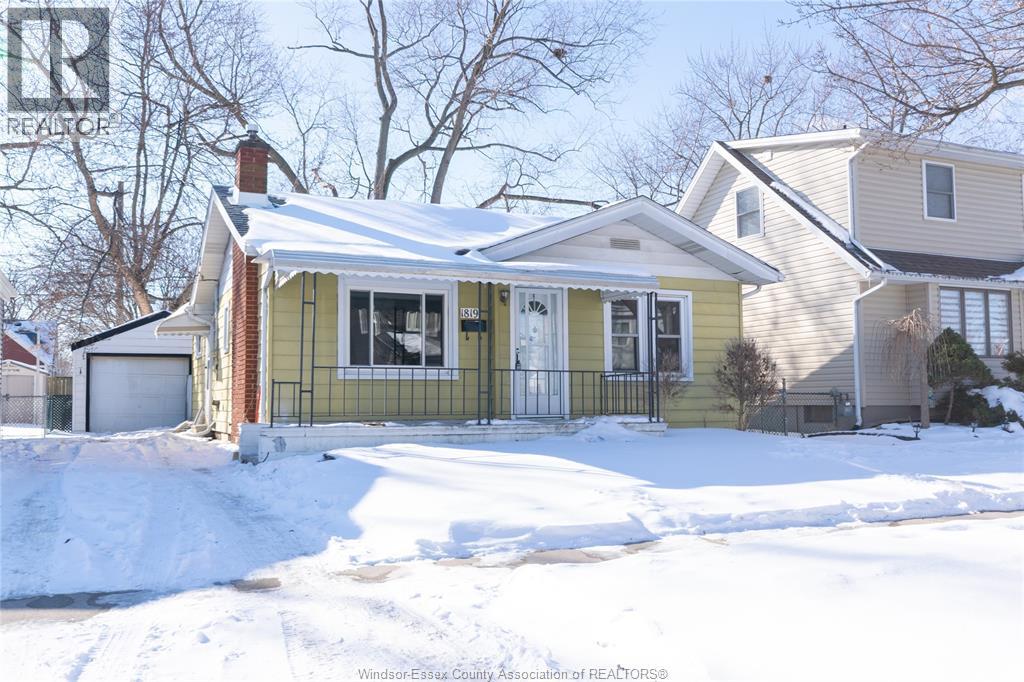 MLS# 26002888: 1819 FRANCOIS, Windsor, Canada
