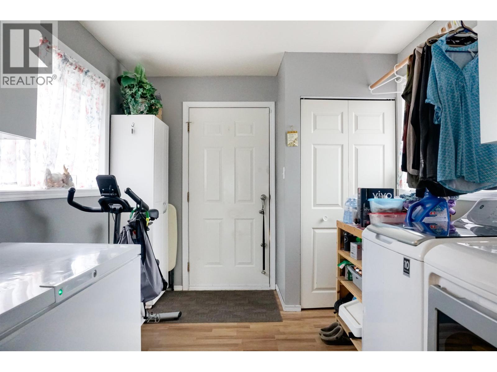 121 Liard Street, Kitimat, British Columbia  V8C 2B1 - Photo 12 - R3087010