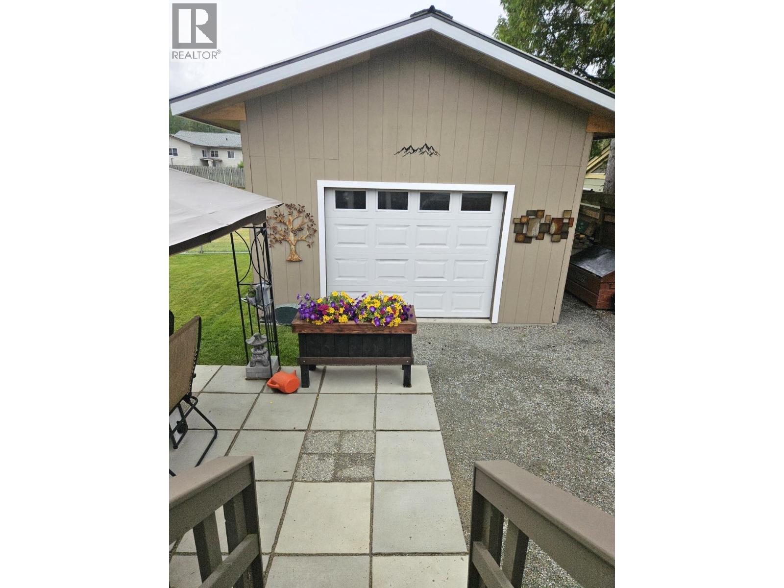 121 Liard Street, Kitimat, British Columbia  V8C 2B1 - Photo 14 - R3087010