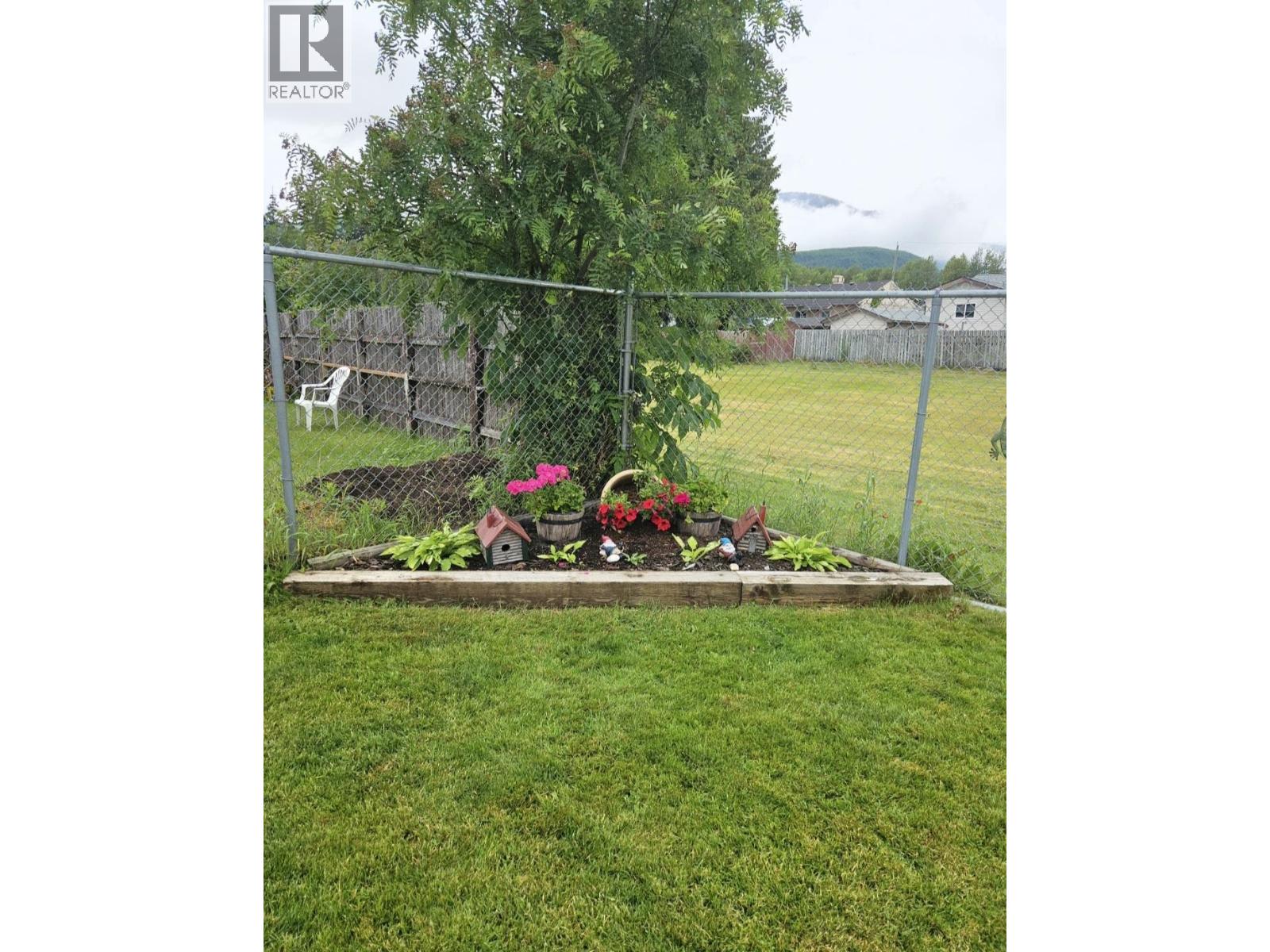 121 Liard Street, Kitimat, British Columbia  V8C 2B1 - Photo 13 - R3087010