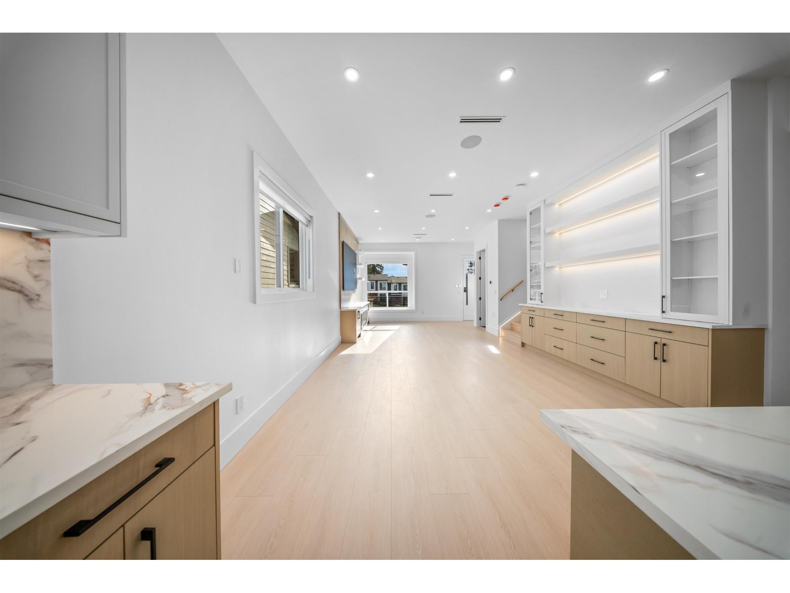 16473 20 Avenue, Surrey, British Columbia  V3Z 9M9 - Photo 5 - R3088170