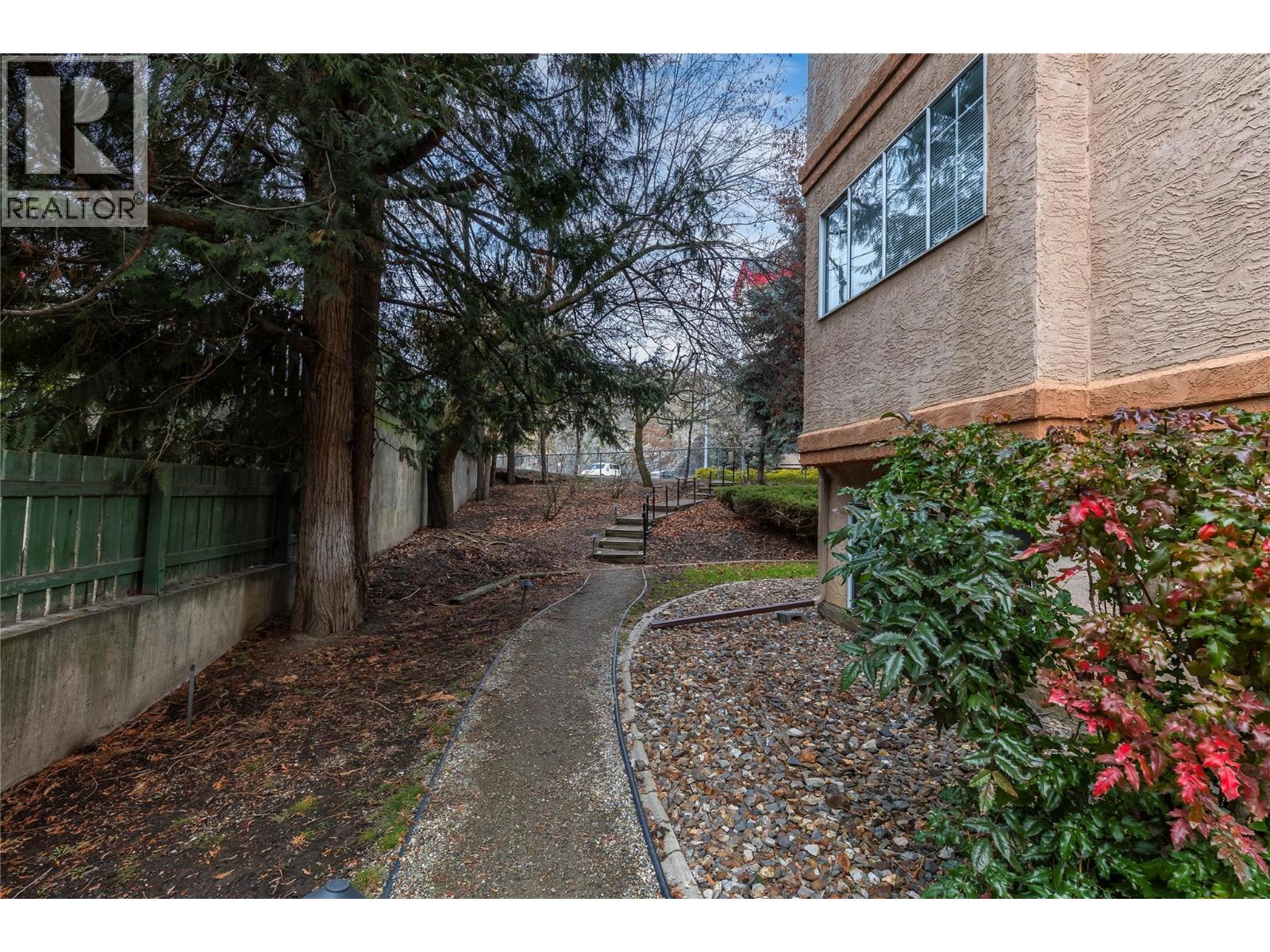 3609 30 Avenue Unit# 304, Vernon, British Columbia  V1T 2E6 - Photo 42 - 10374728