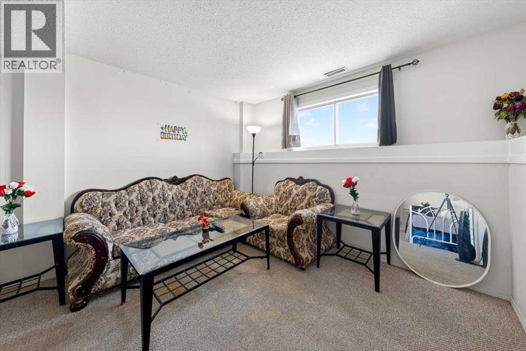 184 Falmere Way Ne, Calgary, Alberta  T3J 2Y2 - Photo 32 - A2276375