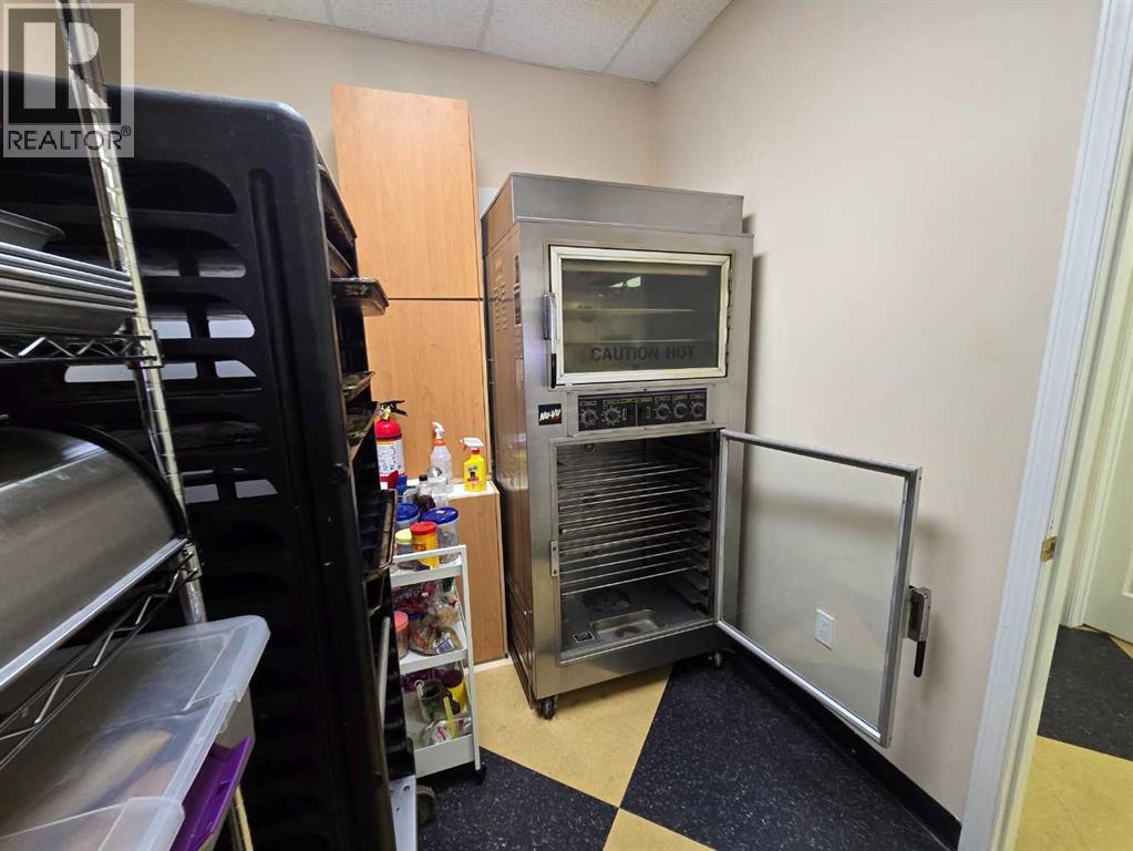 214 2 Street, Irricana, Alberta  T0M 1B0 - Photo 9 - A2284765