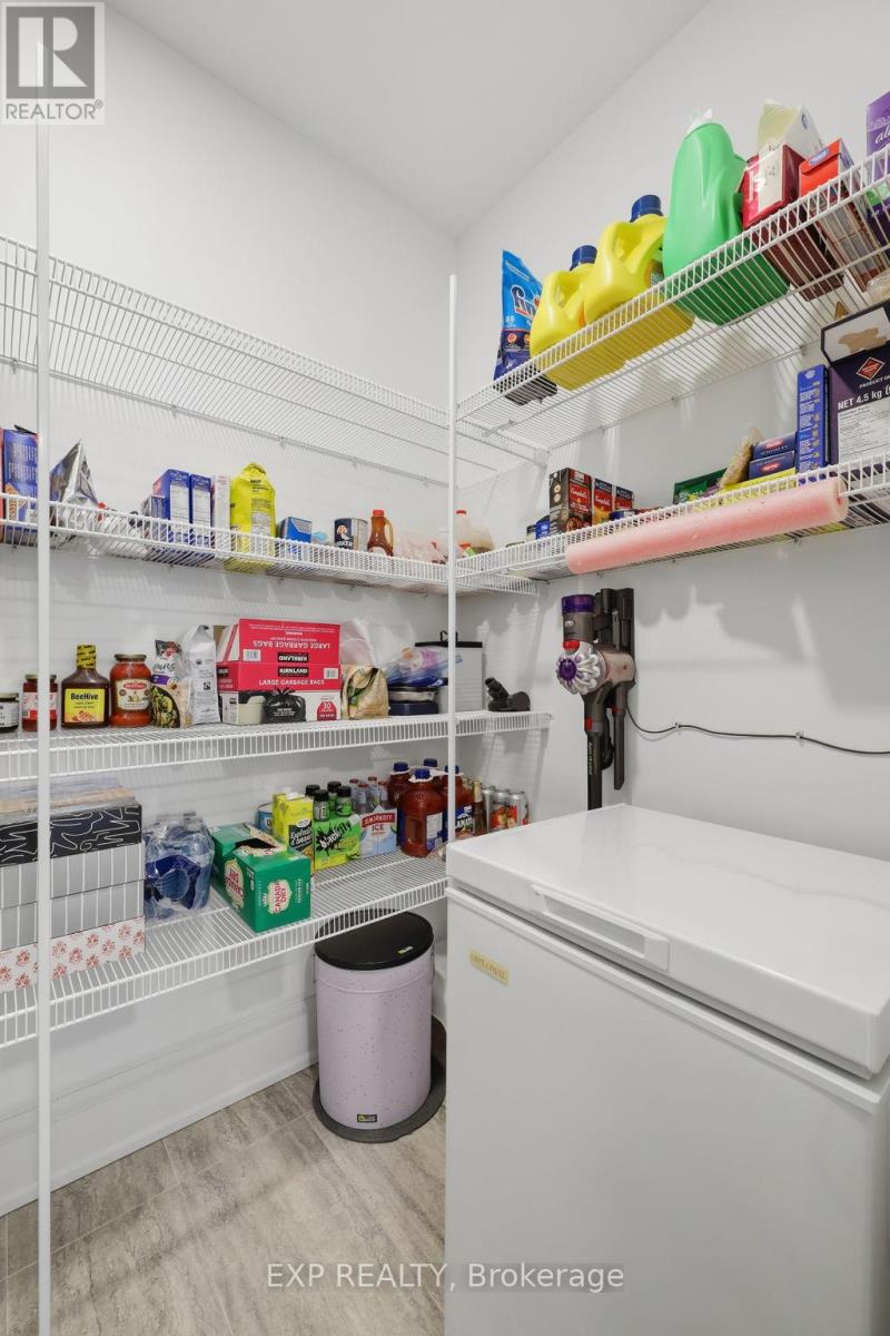 56 Optimist Drive, Southwold, Ontario  N5P 0G4 - Photo 36 - X12770260