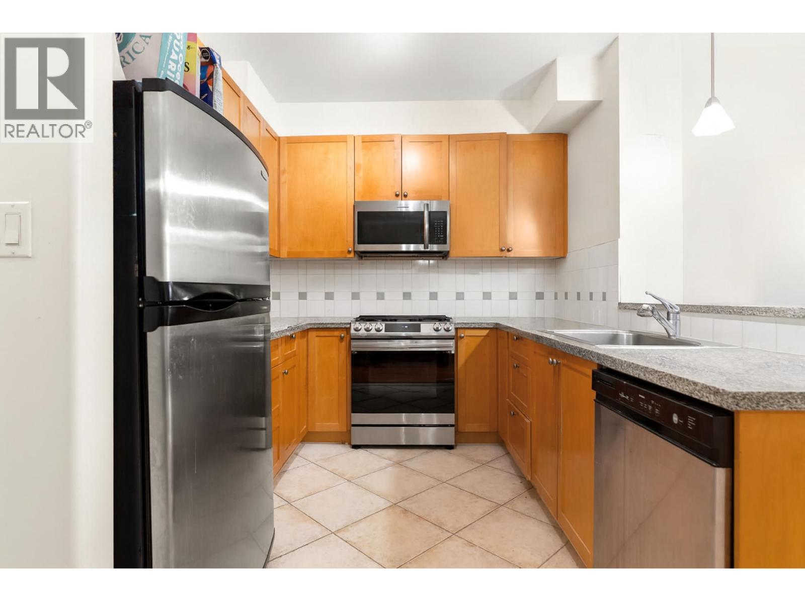 107 4280 Moncton Street, Richmond, British Columbia  V7E 6T4 - Photo 3 - R3087506