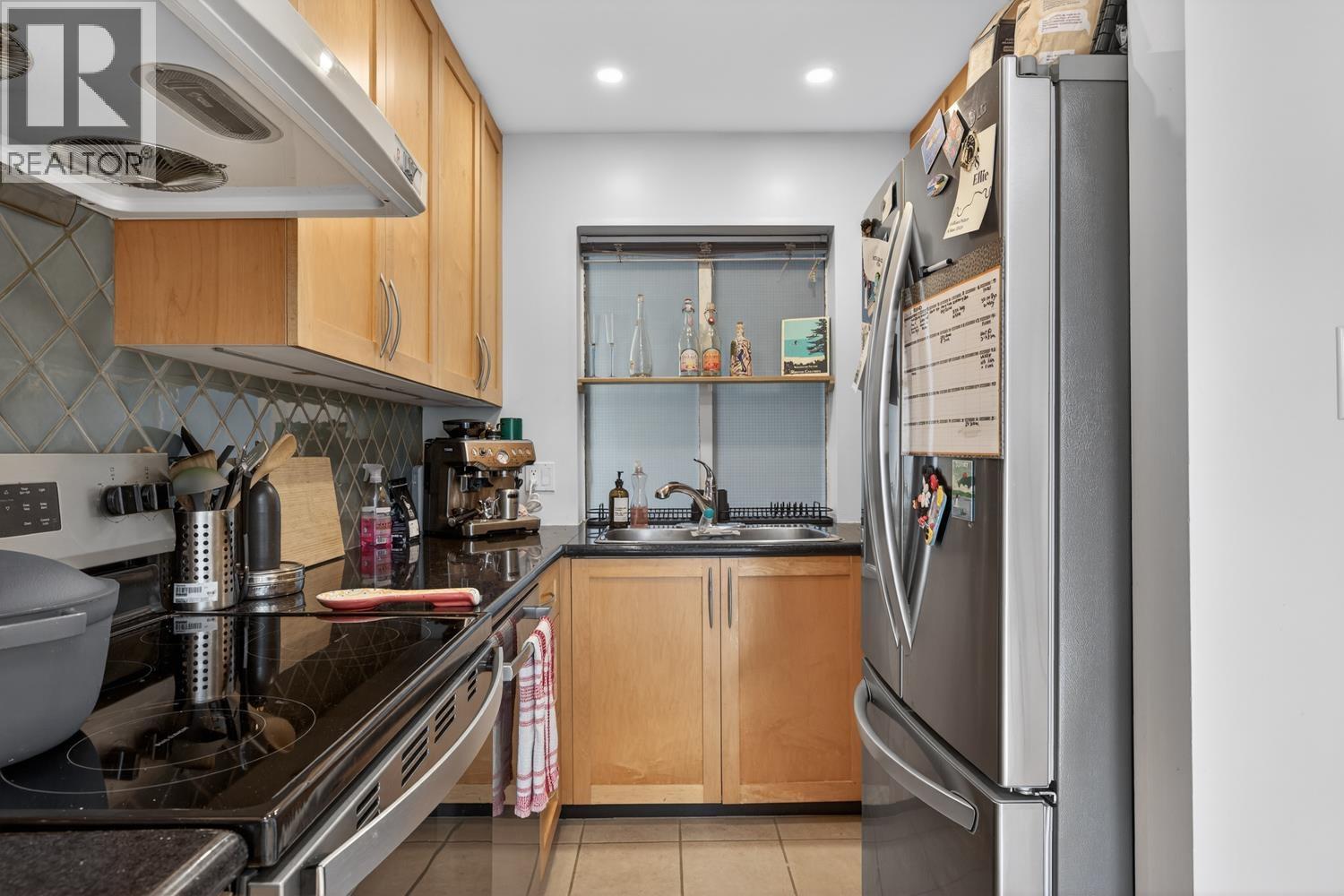 311 1922 W 7th Avenue, Vancouver, British Columbia  V6J 1T1 - Photo 5 - R3088162