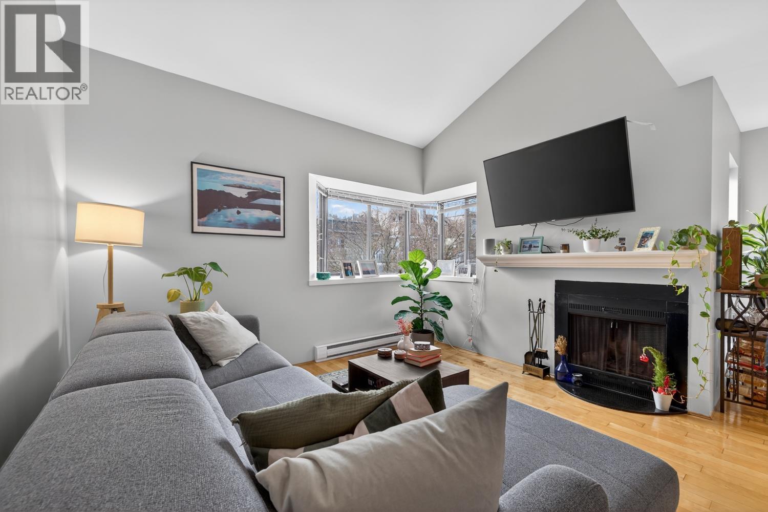 311 1922 W 7th Avenue, Vancouver, British Columbia  V6J 1T1 - Photo 8 - R3088162