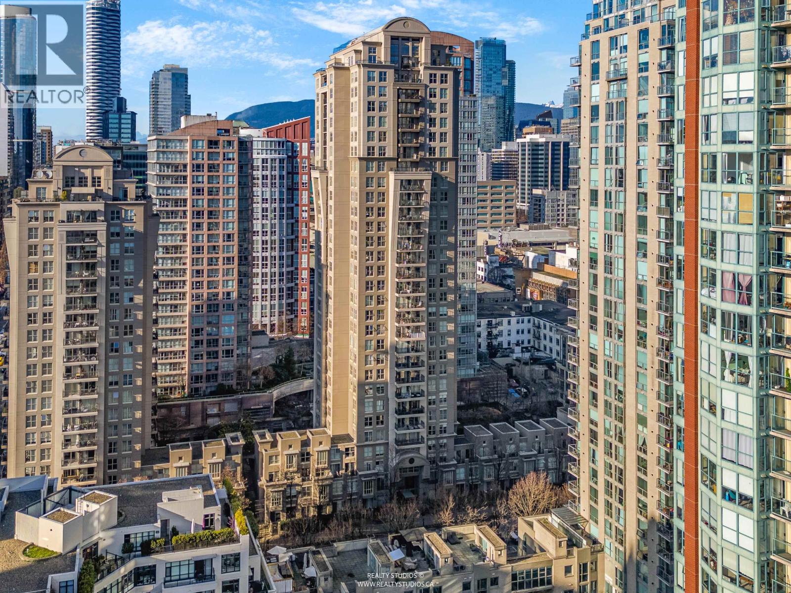 2208 969 Richards Street, Vancouver, British Columbia  V6B 1A8 - Photo 23 - R3088190