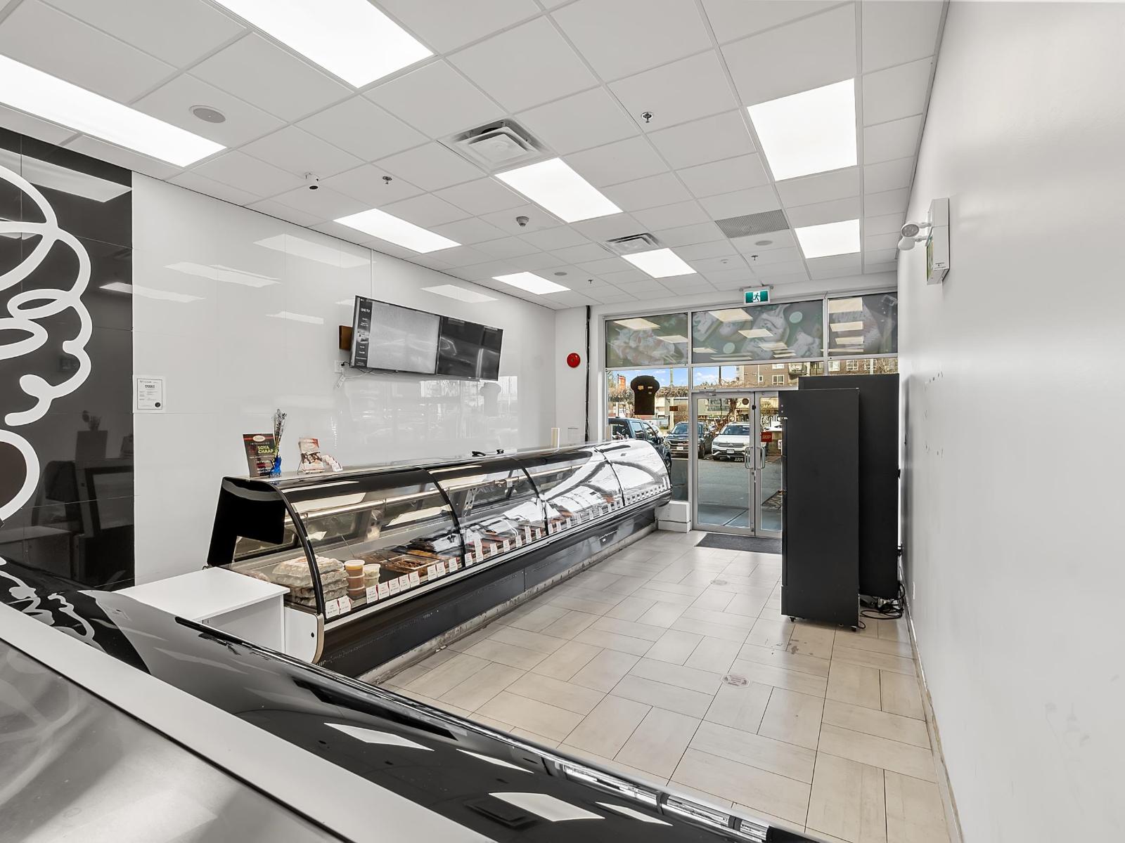 113 2777 Gladwin Road, Abbotsford, British Columbia  V2T 3S3 - Photo 13 - C8076028