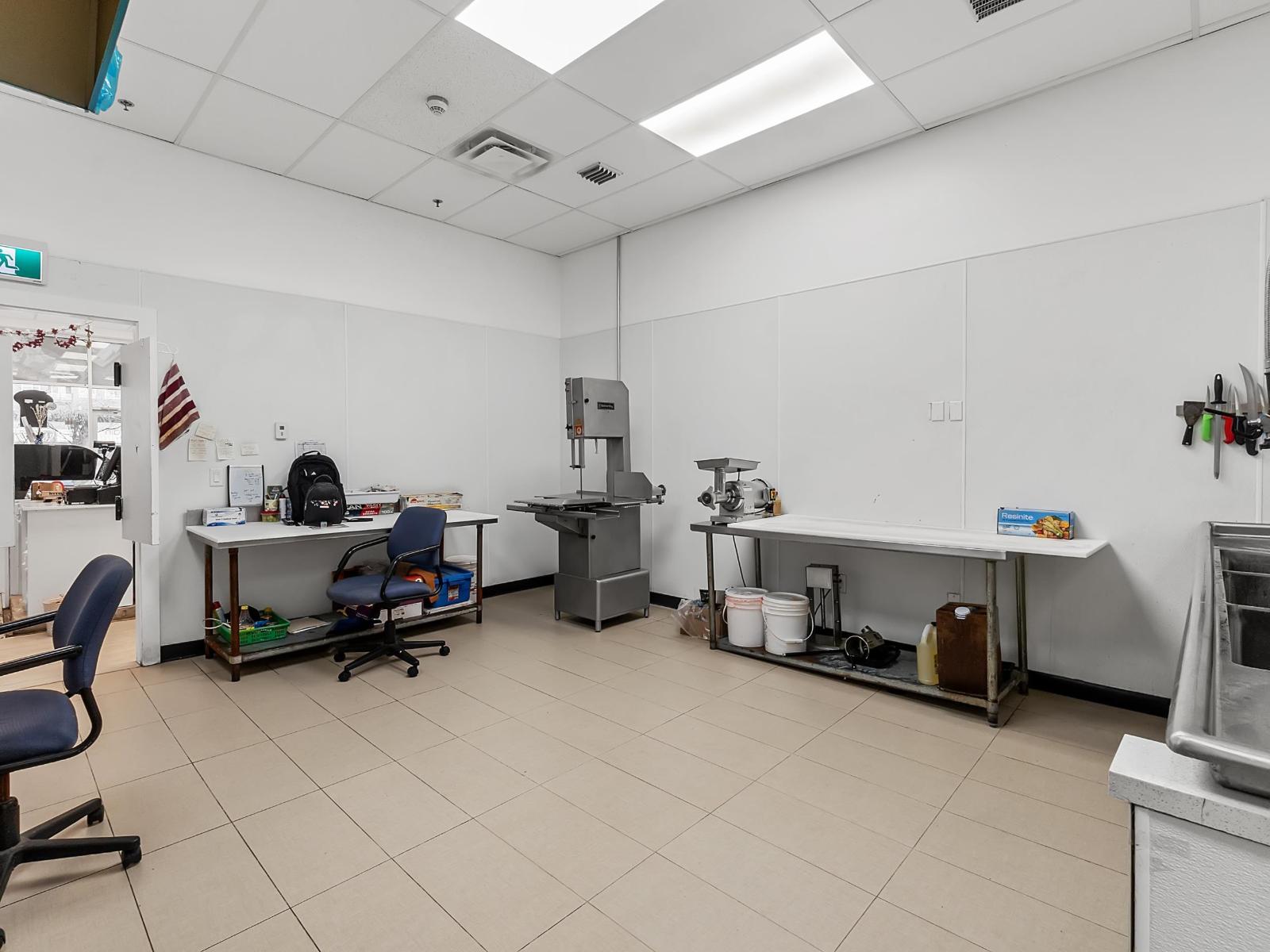 113 2777 Gladwin Road, Abbotsford, British Columbia  V2T 3S3 - Photo 25 - C8076028