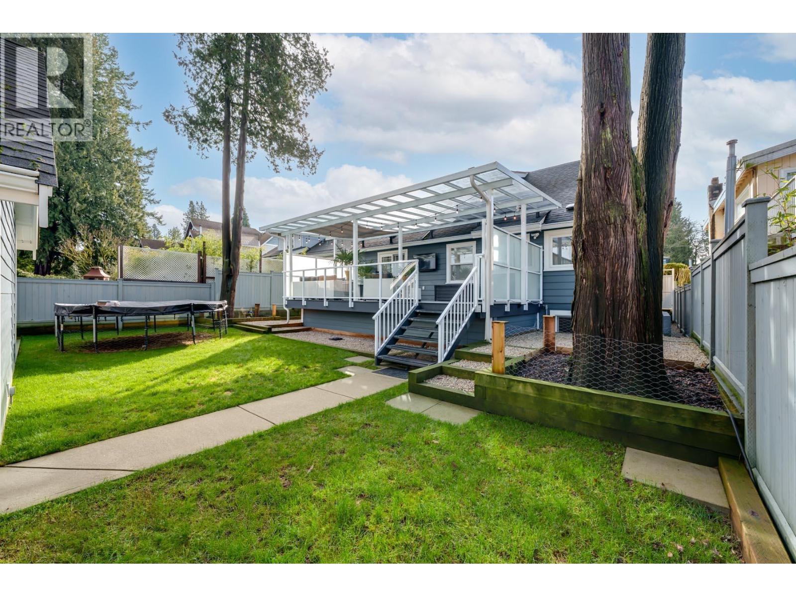 921 Fifth Street, New Westminster, British Columbia  V3L 2Y5 - Photo 32 - R3088156