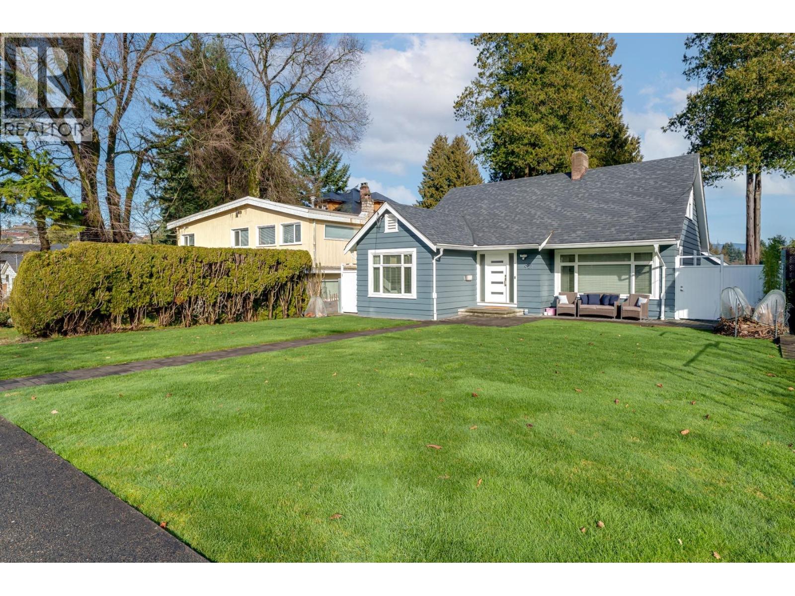 921 Fifth Street, New Westminster, British Columbia  V3L 2Y5 - Photo 37 - R3088156