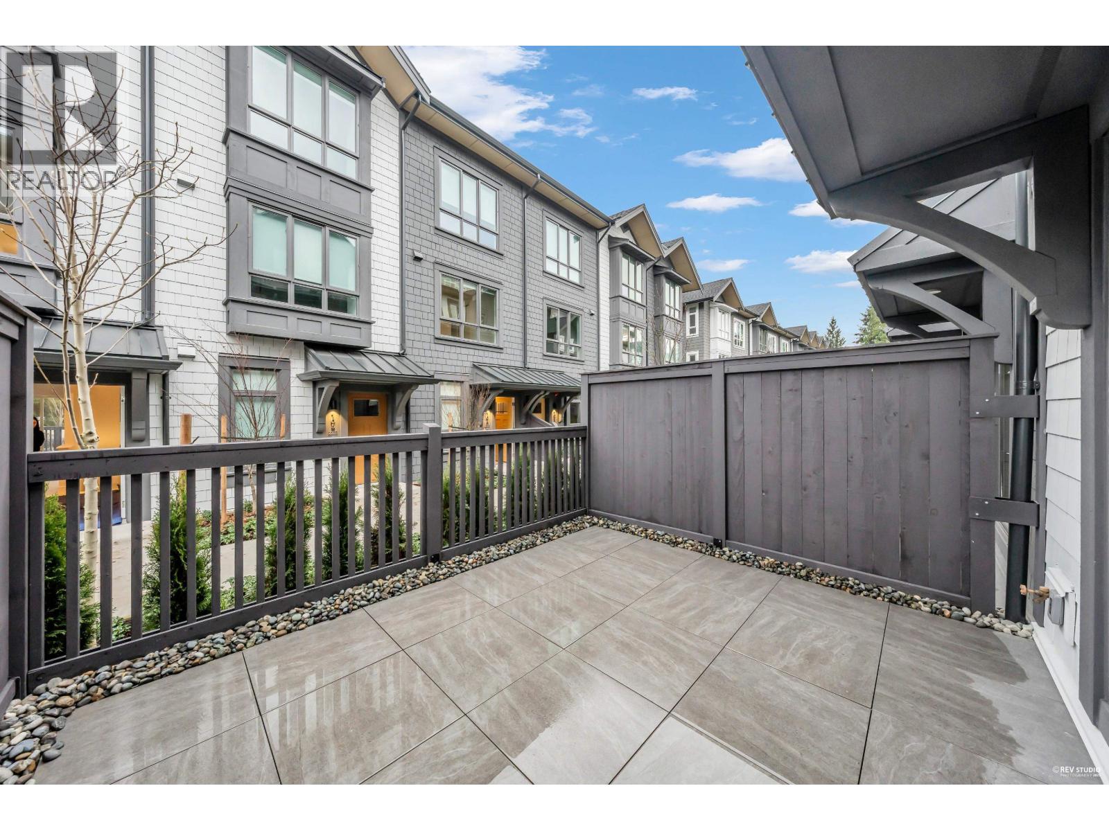 105 2320 Emery Court, North Vancouver, British Columbia  V7J 0G3 - Photo 13 - R3088174