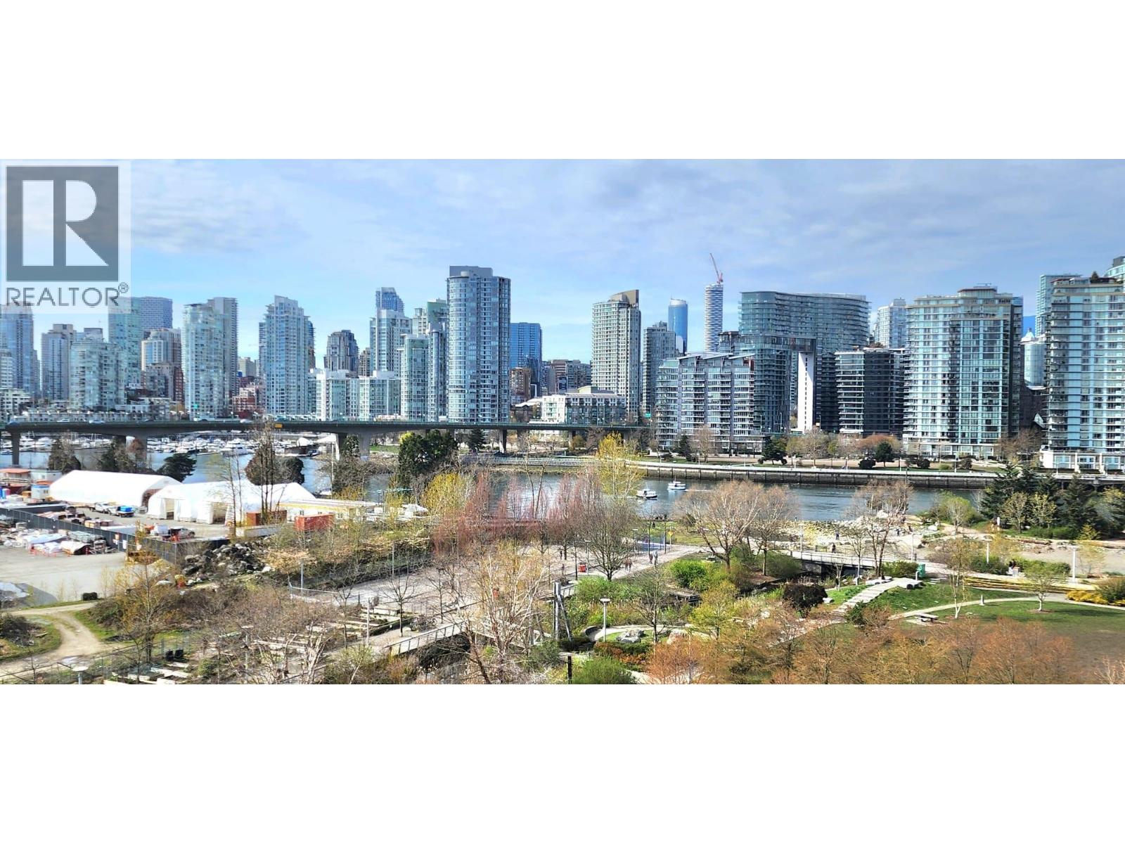 1708 COLUMBIA STREET, Vancouver, British Columbia