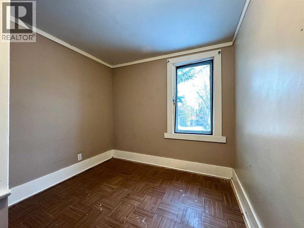 718 10 Street S, Lethbridge, Alberta  T1J 2N2 - Photo 16 - A2281857