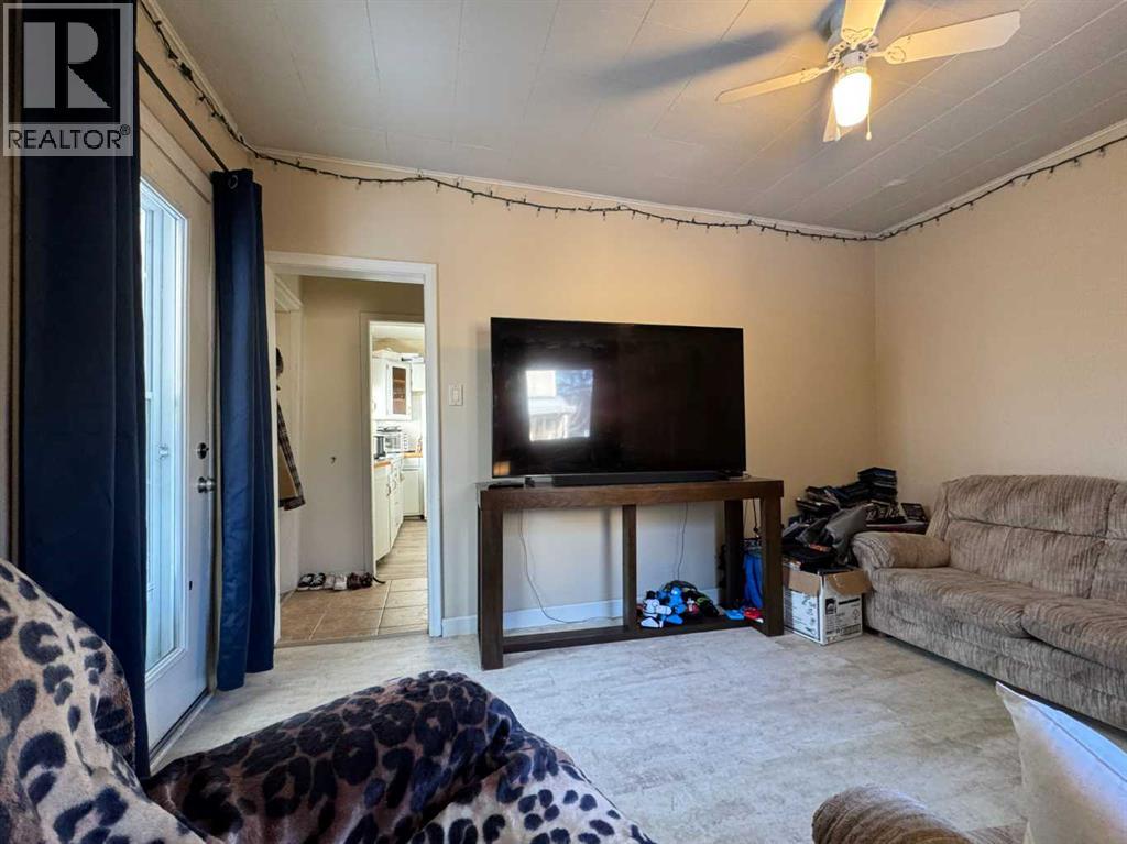 718 10 Street S, Lethbridge, Alberta  T1J 2N2 - Photo 28 - A2281857