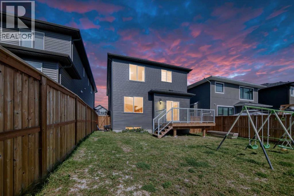 105 Creekside Way Sw, Calgary, Alberta  T2X 4A9 - Photo 46 - A2276832
