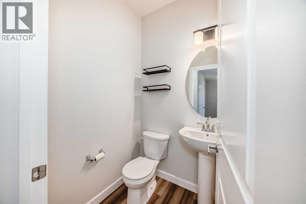 105 Creekside Way Sw, Calgary, Alberta  T2X 4A9 - Photo 25 - A2276832