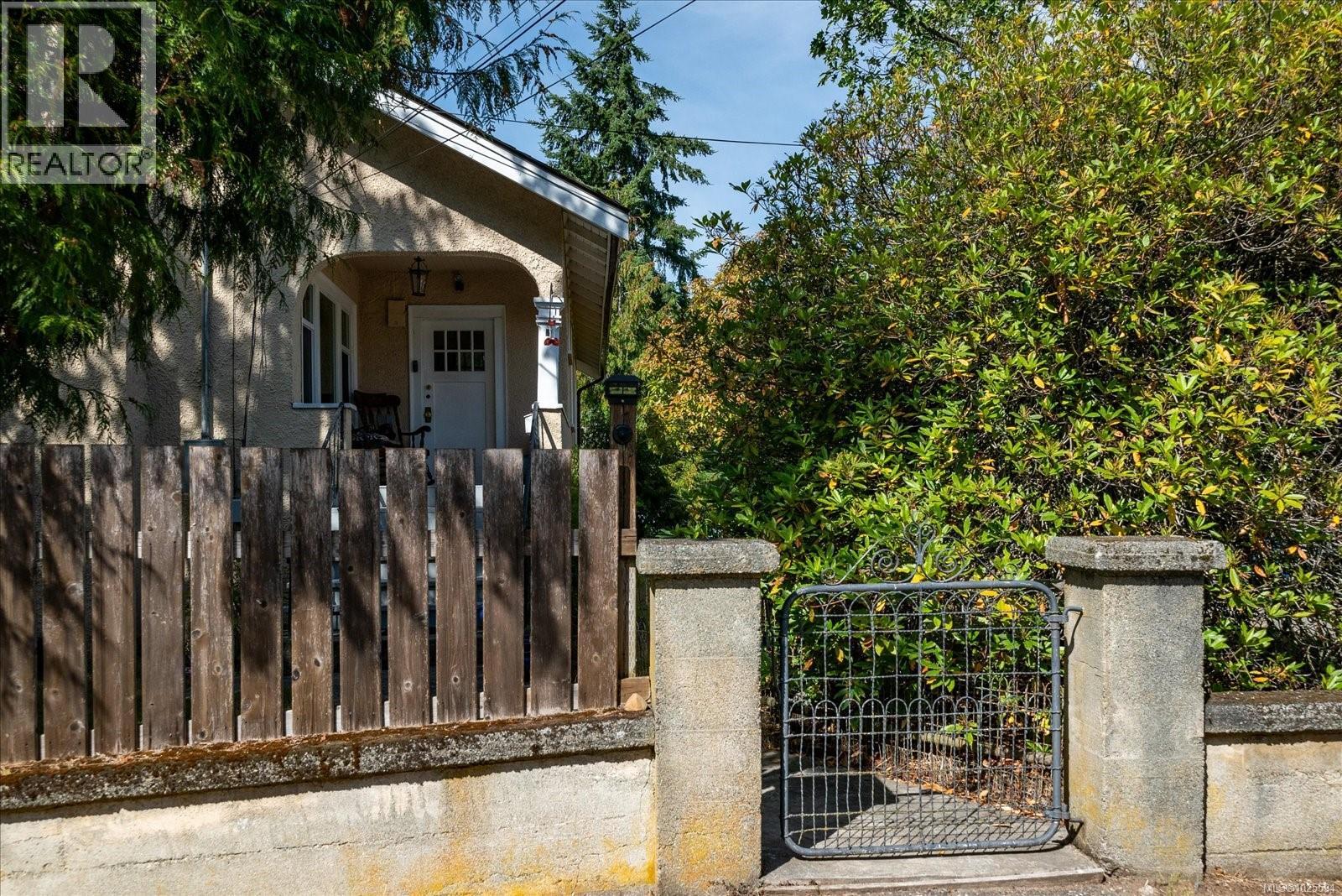 397 Machleary St, Nanaimo, British Columbia  V9R 2G8 - Photo 38 - 1025594