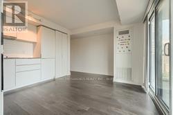 2305 - 955 Bay Street, Toronto, Ontario  M5S 2A2 - Photo 10 - C12773730