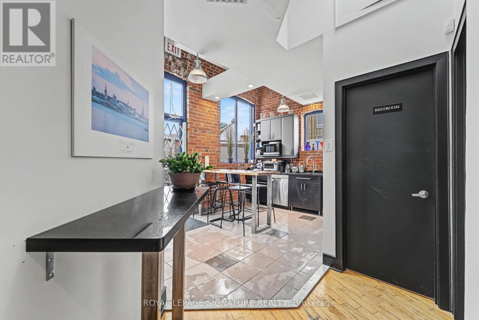 Office B - 259 Danforth Avenue, Toronto (North Riverdale), Ontario  M4K 2X4 - Photo 12 - E12773710