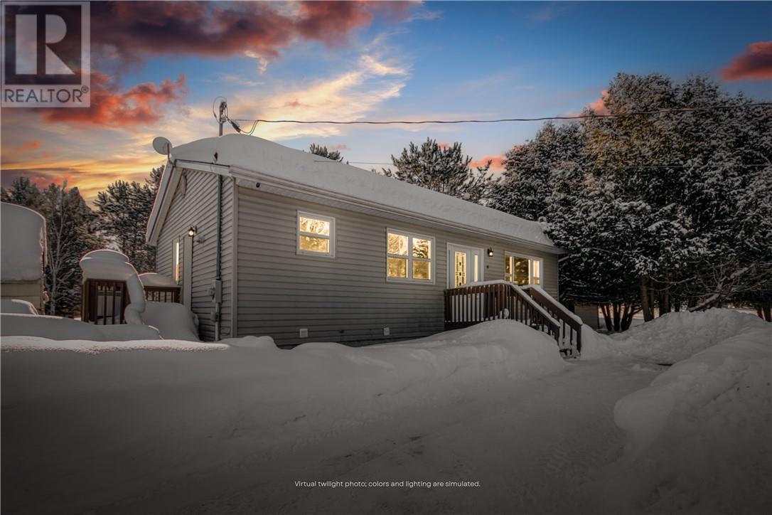 6 Des Pins Street, Field, Ontario  P0M 1H0 - Photo 32 - 2126386