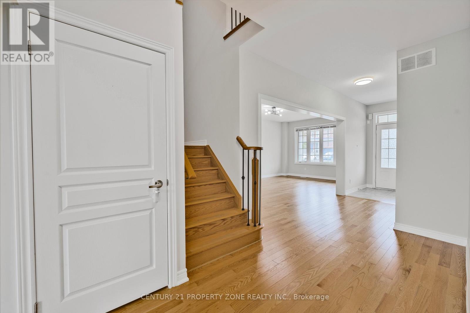 919 Green Street, Innisfil (Lefroy), Ontario  L0L 1W0 - Photo 20 - N12773702