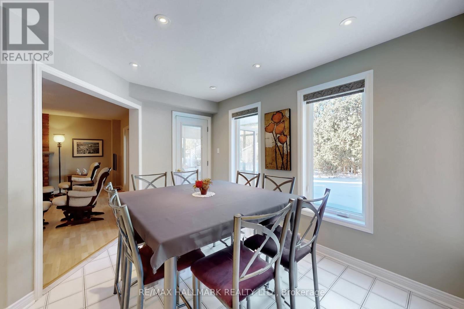 28 White Lodge Crescent, Richmond Hill (Mill Pond), Ontario  L4C 9A1 - Photo 17 - N12773720