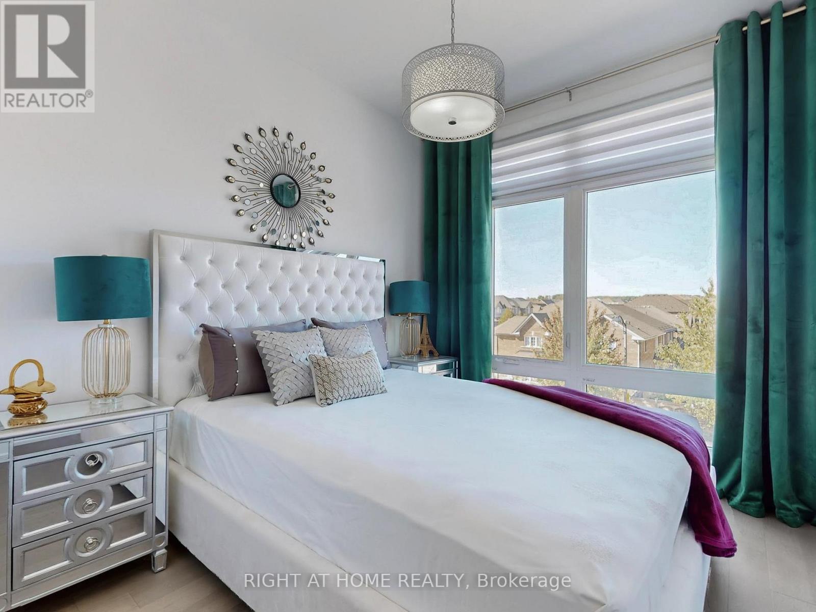 163 Lebovic Campus Drive, Vaughan (Patterson), Ontario  L6A 5A1 - Photo 18 - N12773738