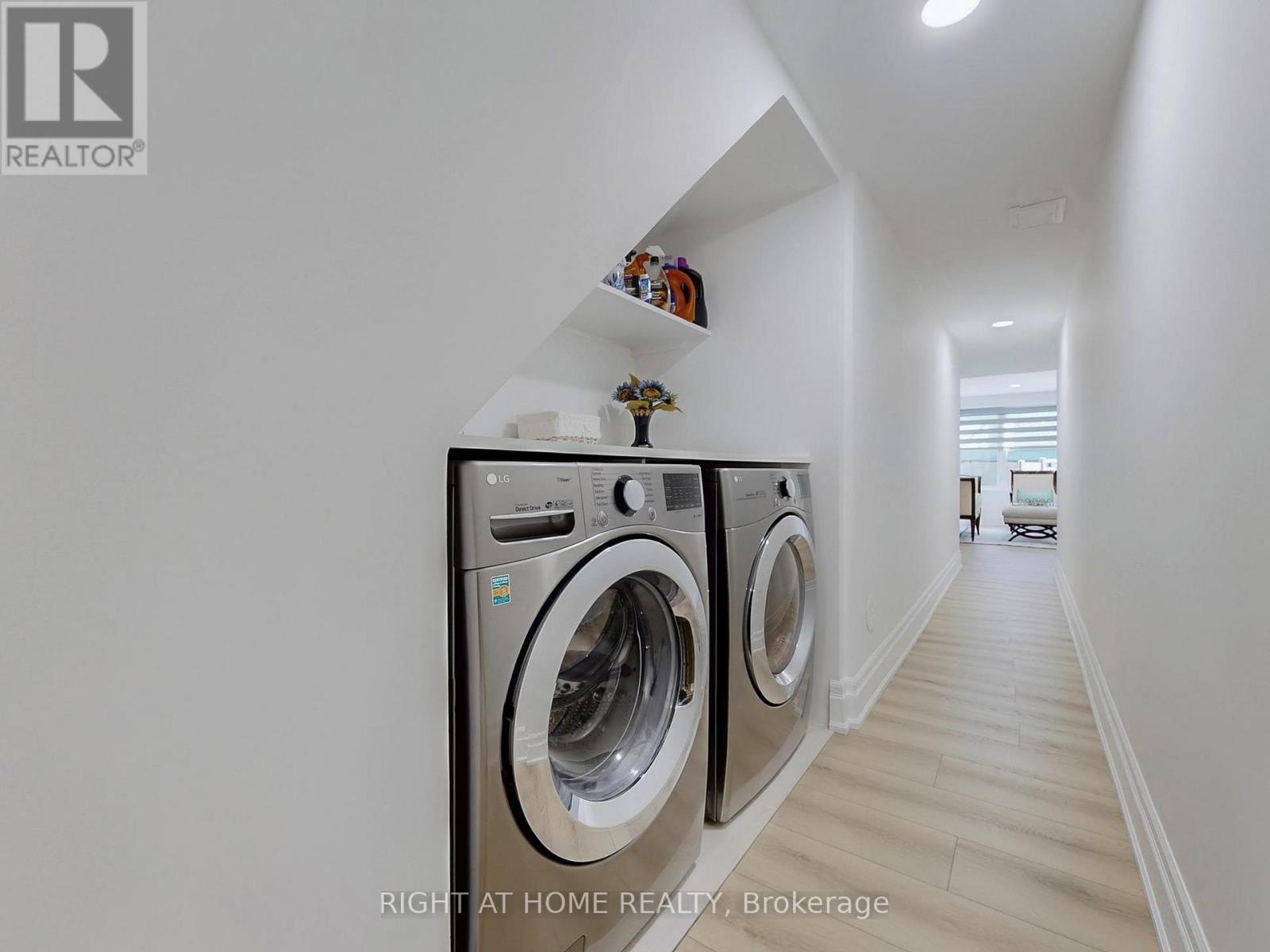 163 Lebovic Campus Drive, Vaughan (Patterson), Ontario  L6A 5A1 - Photo 26 - N12773738