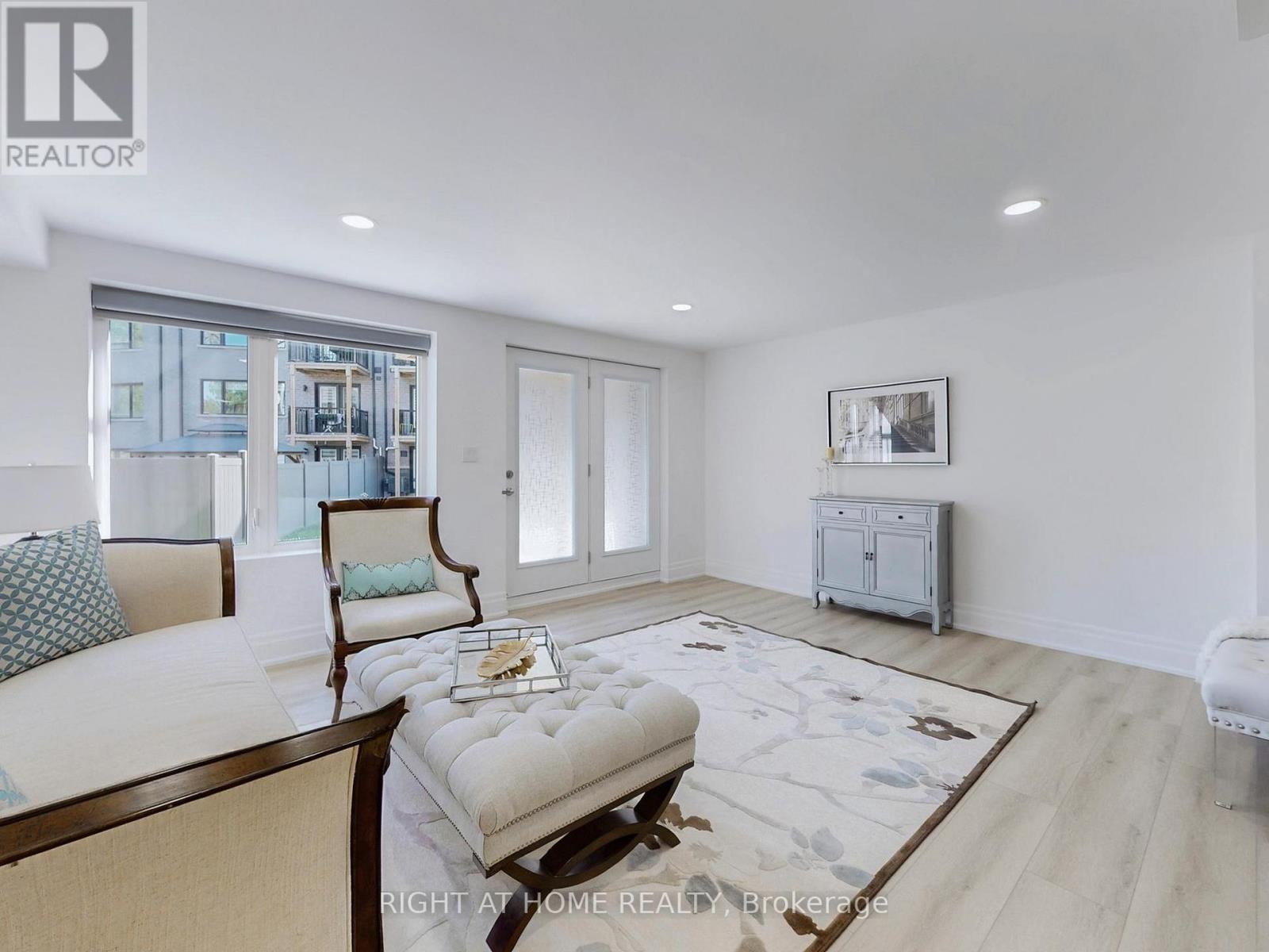 163 Lebovic Campus Drive, Vaughan (Patterson), Ontario  L6A 5A1 - Photo 27 - N12773738