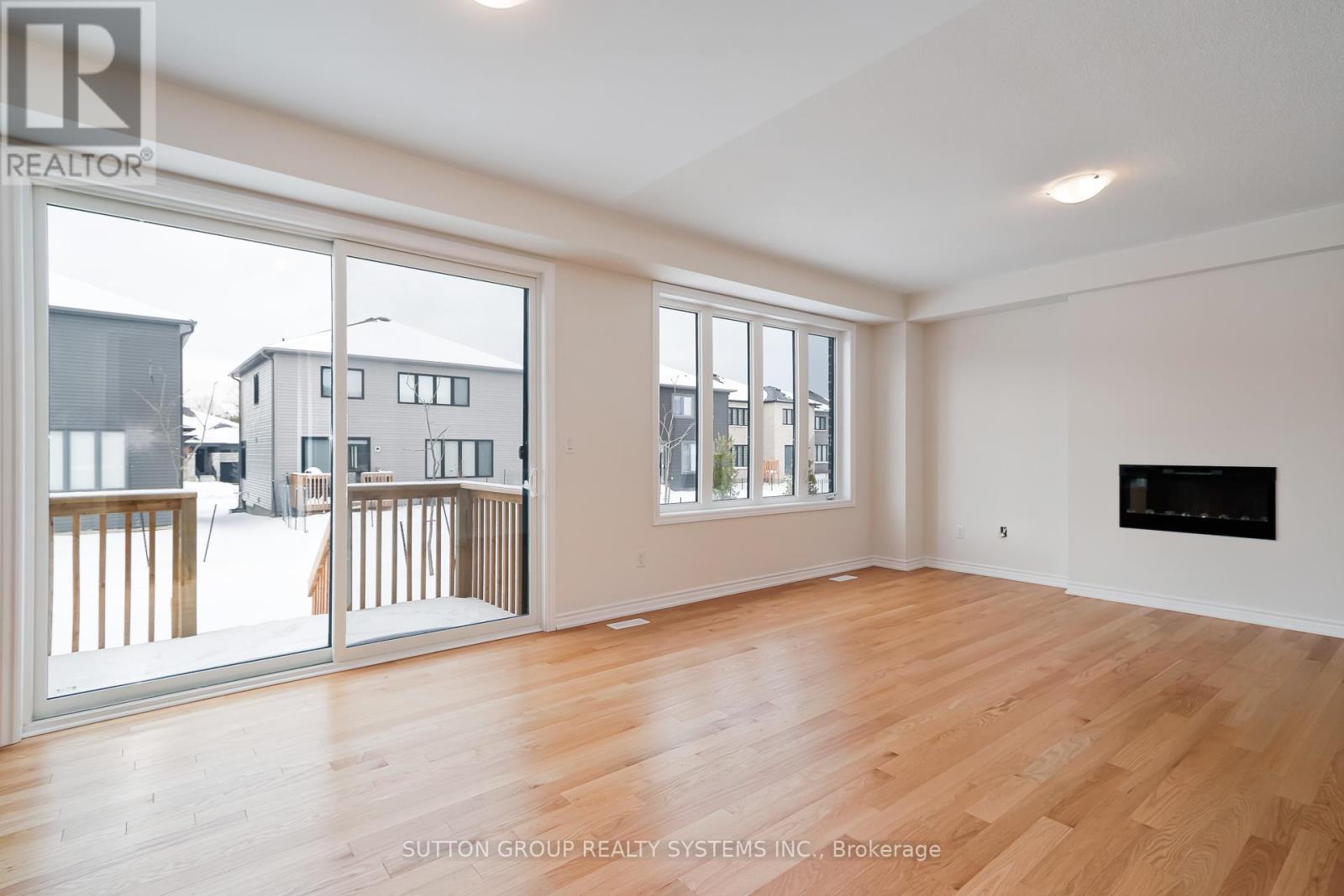 61 Nicort Road, Wasaga Beach, Ontario  L9Z 0M9 - Photo 11 - S12773712