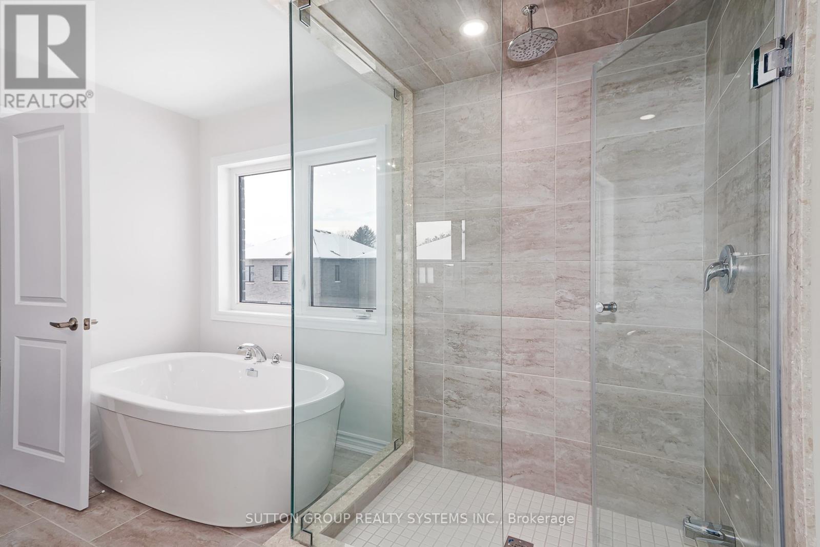 61 Nicort Road, Wasaga Beach, Ontario  L9Z 0M9 - Photo 16 - S12773712