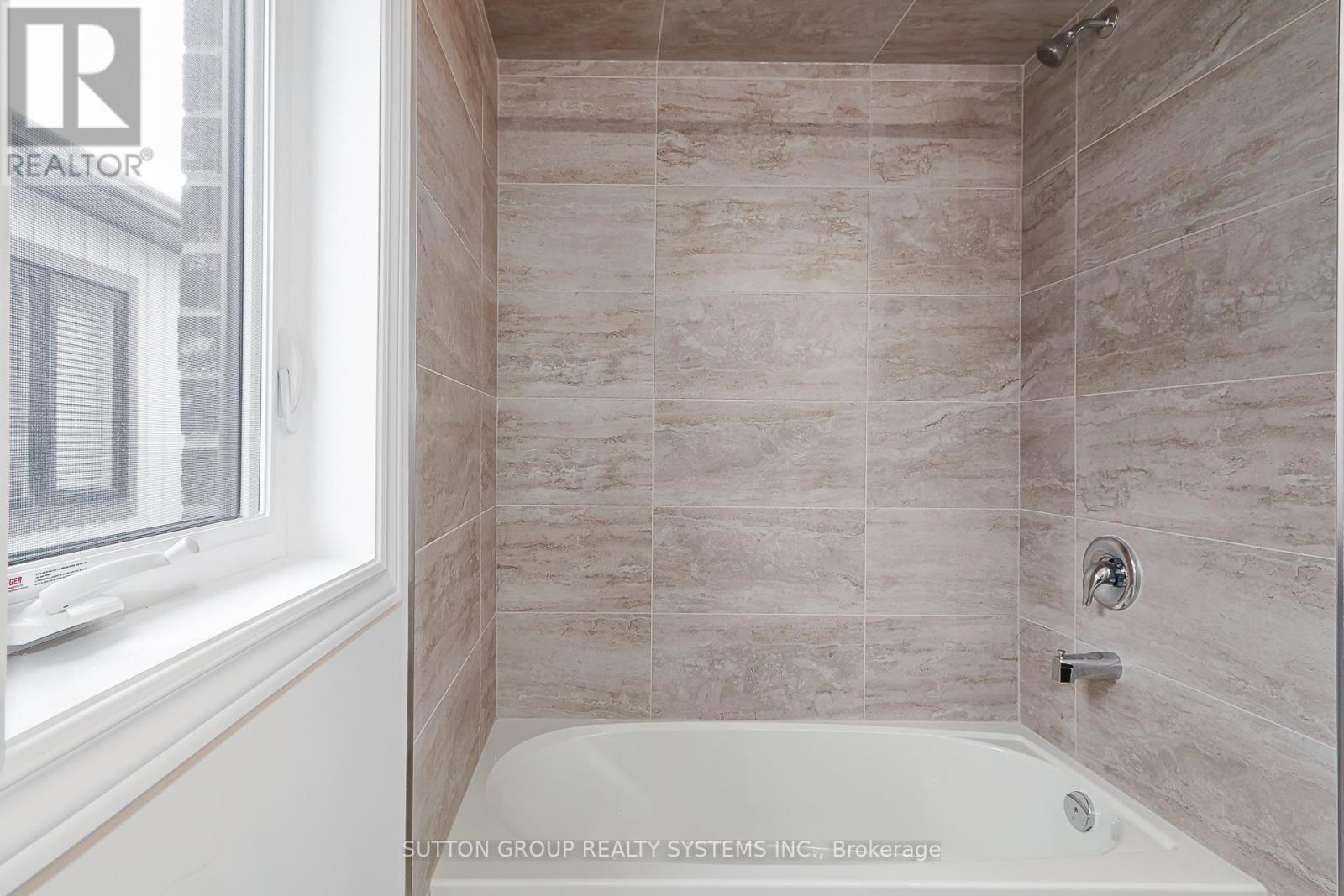 61 Nicort Road, Wasaga Beach, Ontario  L9Z 0M9 - Photo 21 - S12773712