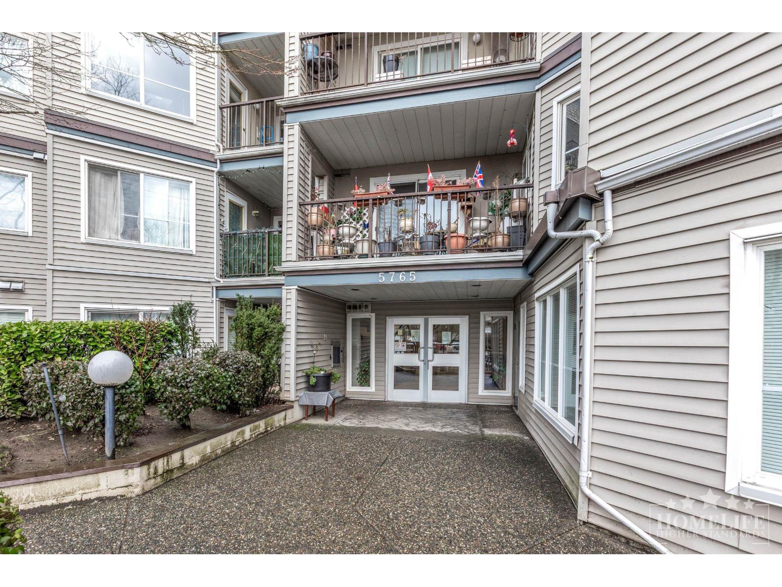 206 5765 Glover Road, Langley, British Columbia  V3A 8M8 - Photo 2 - R3088265