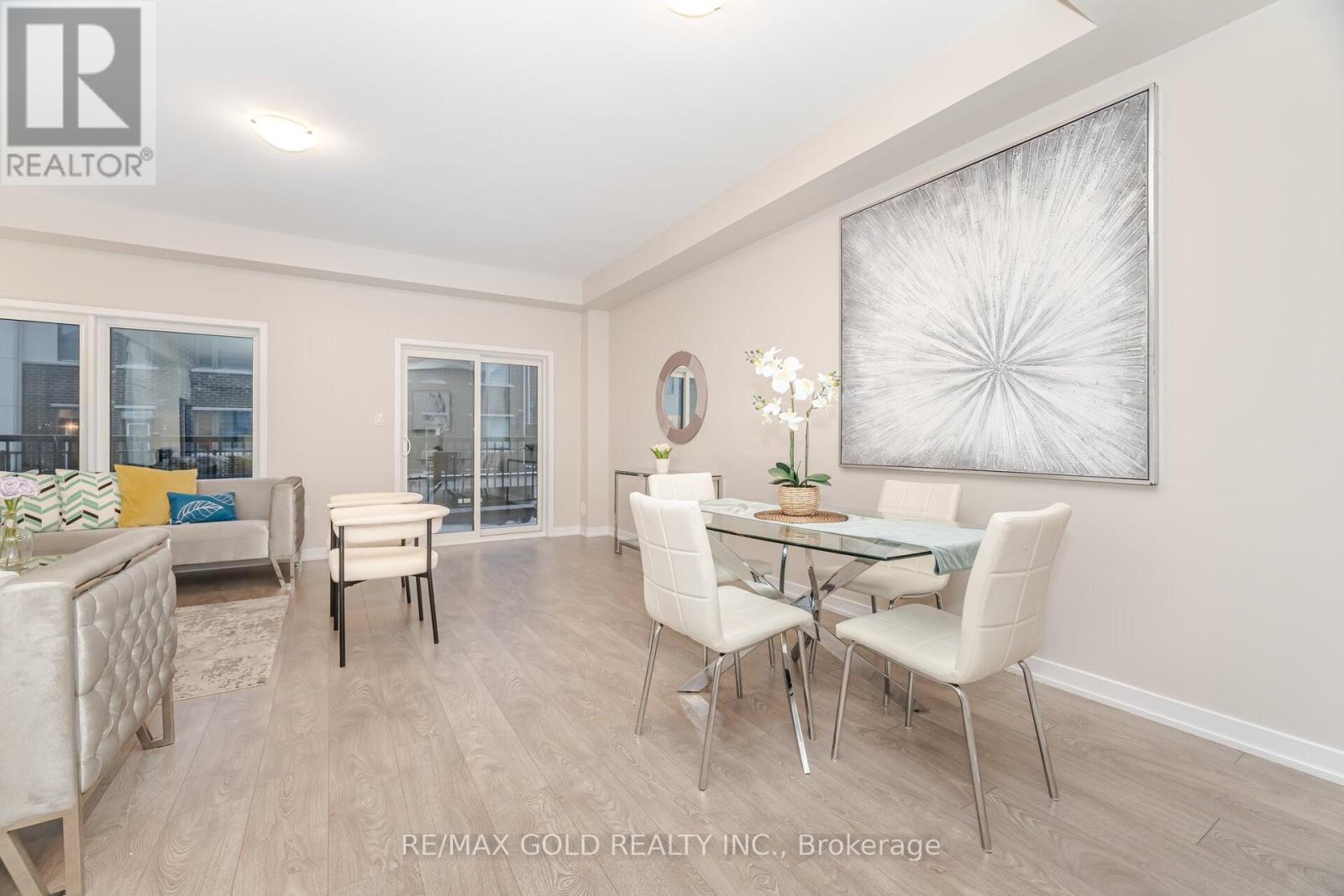 19 Lambert Lane, Caledon, Ontario  L7E 4M5 - Photo 7 - W12773696