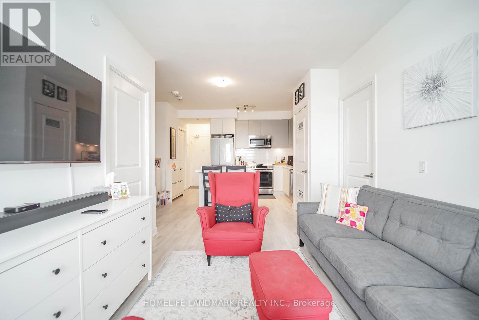 1701 - 4677 Glen Erin Drive, Mississauga, Ontario  L5M 2E3 - Photo 10 - W12773736