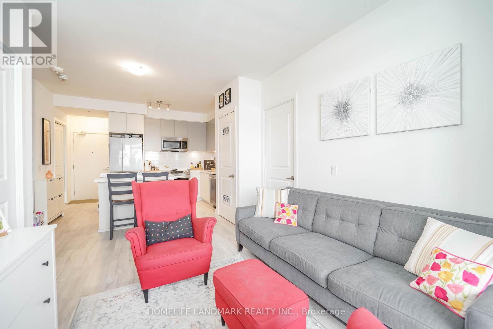 1701 - 4677 Glen Erin Drive, Mississauga, Ontario  L5M 2E3 - Photo 11 - W12773736