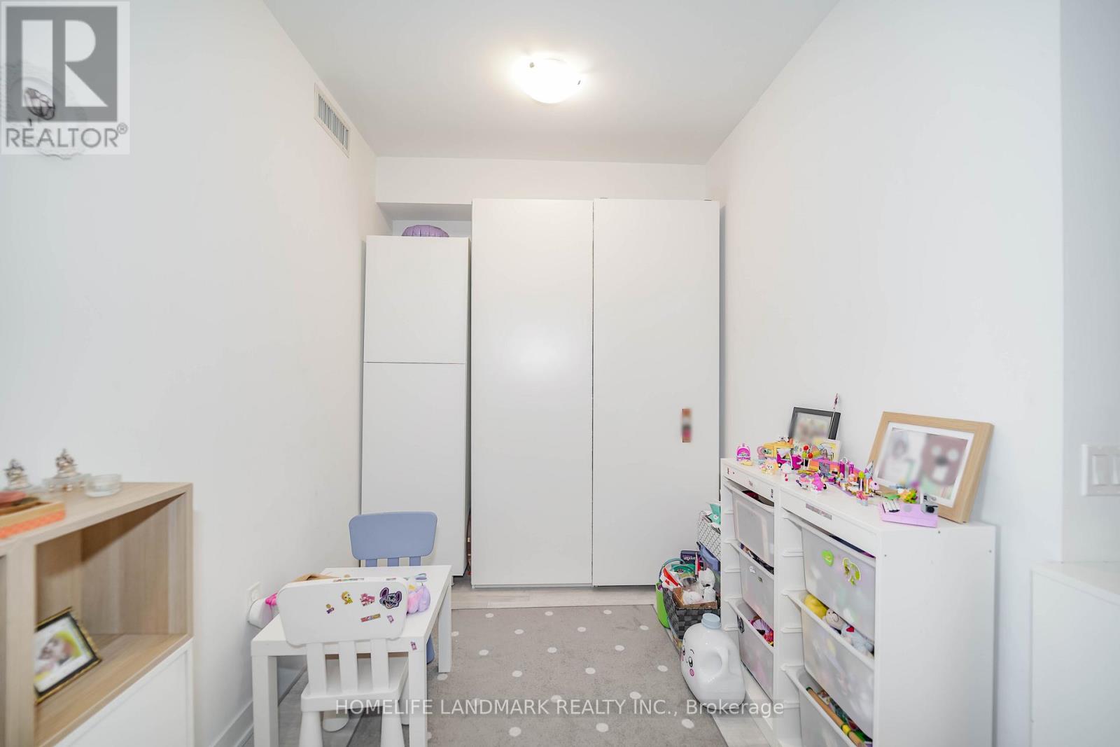 1701 - 4677 Glen Erin Drive, Mississauga, Ontario  L5M 2E3 - Photo 19 - W12773736