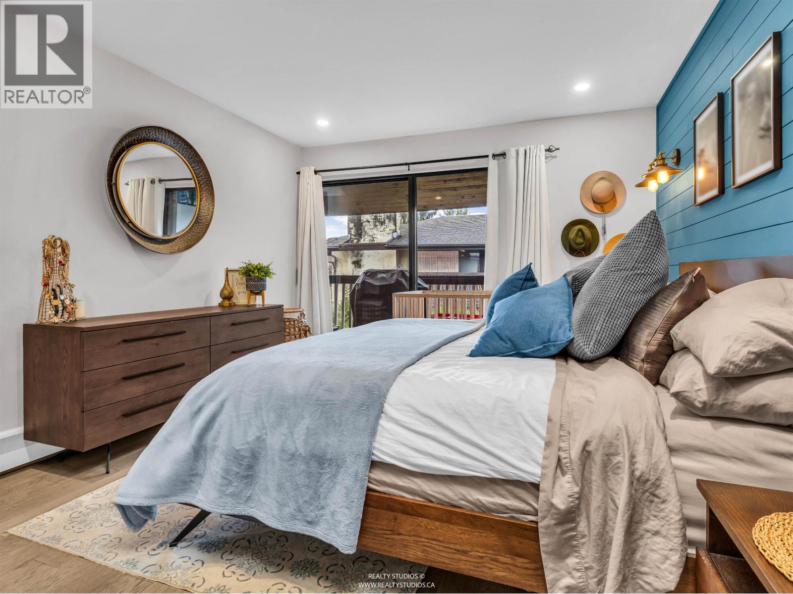 303 708 Eighth Avenue, New Westminster, British Columbia  V3M 2R3 - Photo 10 - R3088029