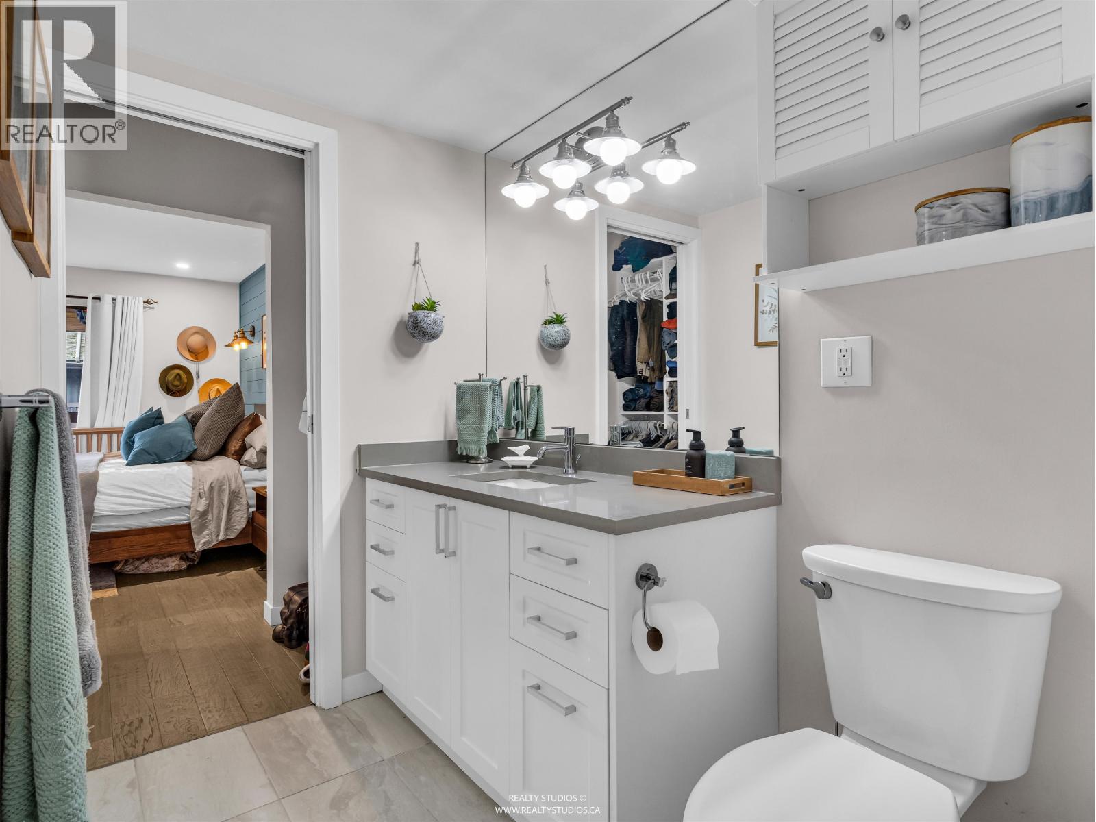 303 708 Eighth Avenue, New Westminster, British Columbia  V3M 2R3 - Photo 13 - R3088029